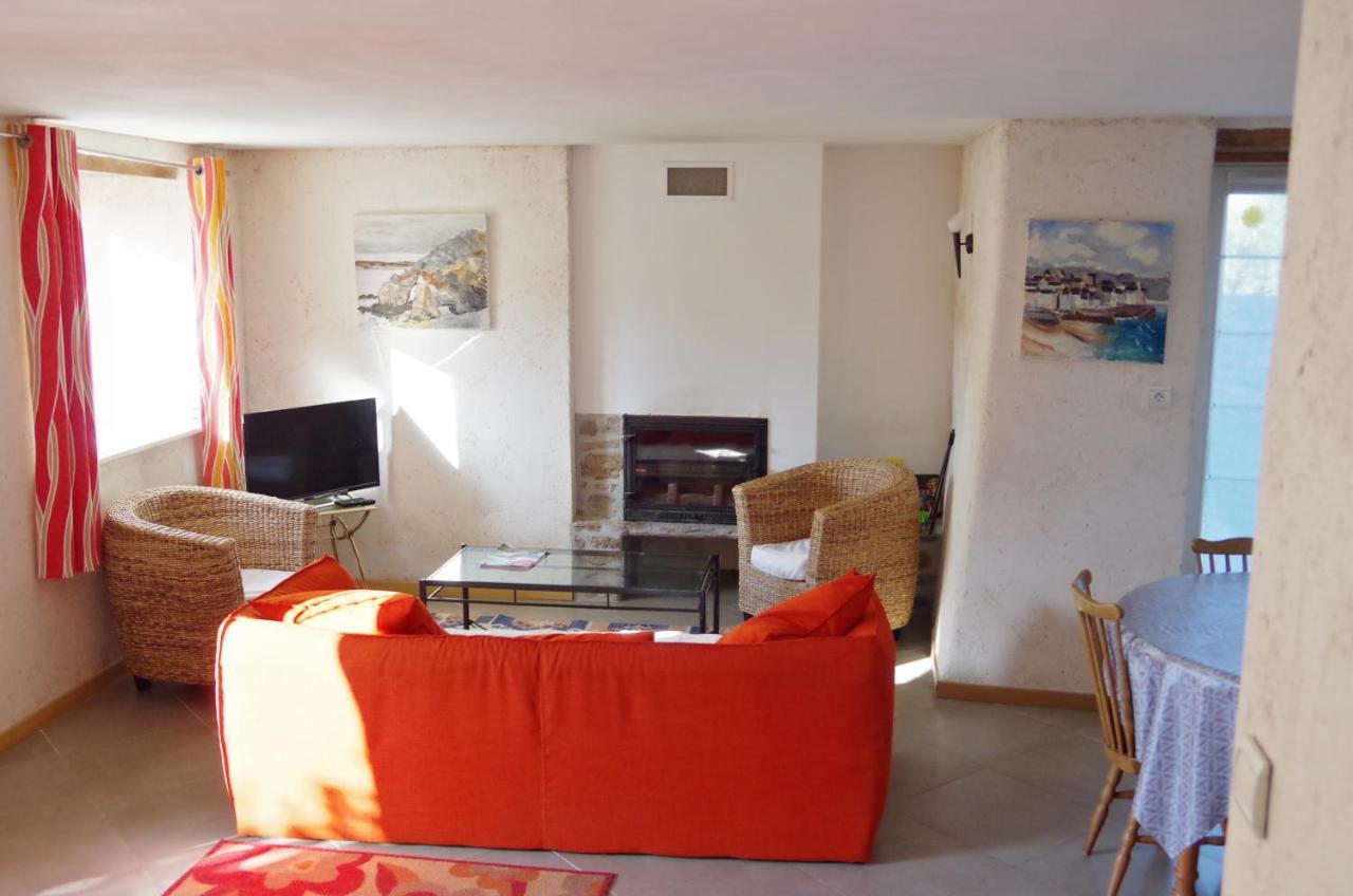 Gites Du Manoir De Goandour Crozon Room photo